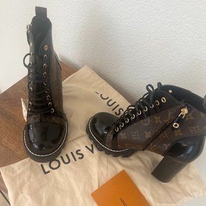 Louis Vuitton Star Trail Ankle Boot NWT Size 40 EU/ 9.5 US Women's